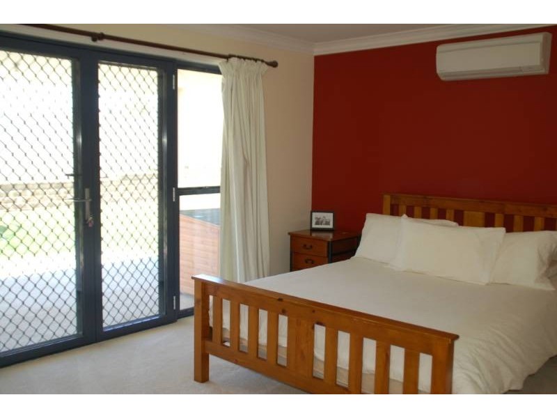 26 Carlyle Ave, Bathurst NSW 2795