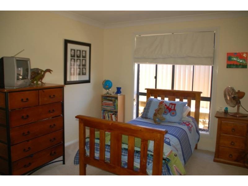 26 Carlyle Ave, Bathurst NSW 2795