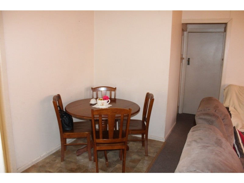 11 Owen Way, West Bathurst NSW 2795