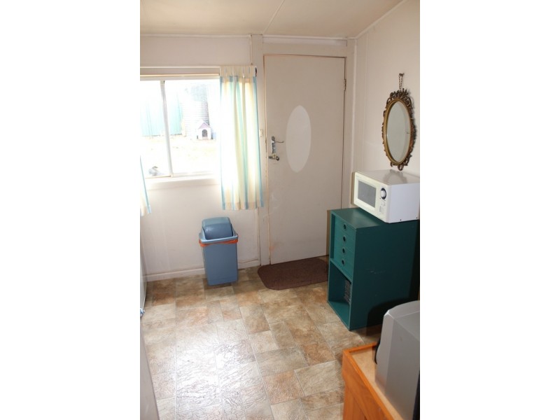 11 Owen Way, West Bathurst NSW 2795