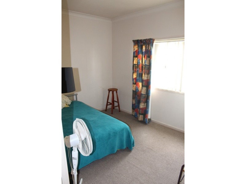 11 Owen Way, West Bathurst NSW 2795