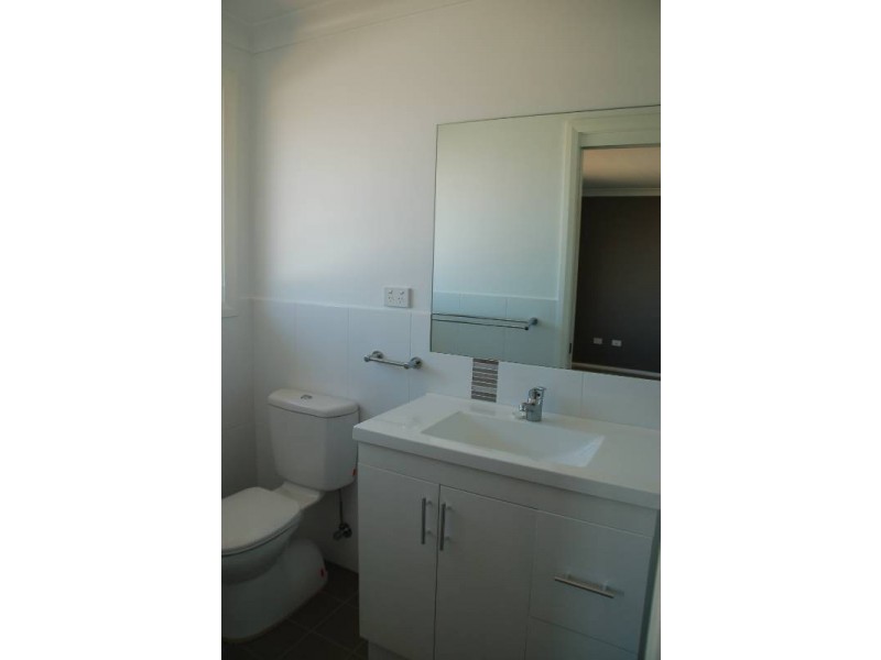 1 She Oak Close, Bathurst NSW 2795