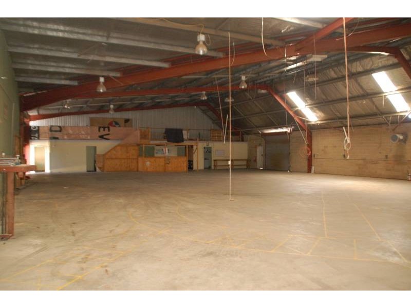 Shed 4, 10 Littlebourne Street, Kelso NSW 2795