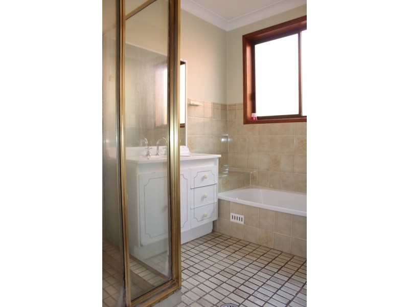 159 Durham Street, Bathurst NSW 2795