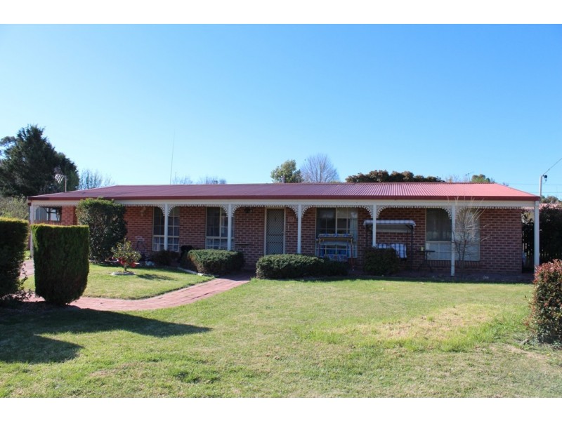 14 Arlington Place, Bathurst NSW 2795