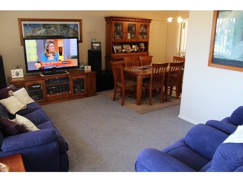 7 Lavis Place, Bathurst NSW 2795