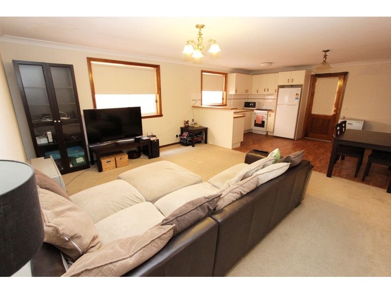 3/6A Prince Edward Street, Bathurst NSW 2795