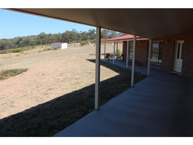 173 Peregrine Road, Bathurst NSW 2795