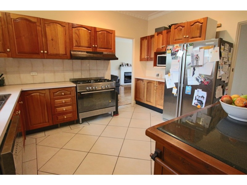 91 Mitre Street, Bathurst NSW 2795