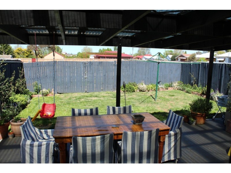 134 Seymour Street, Bathurst NSW 2795
