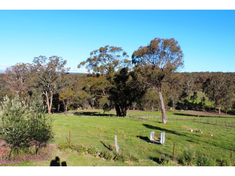 210 James White Drive, Bathurst NSW 2795