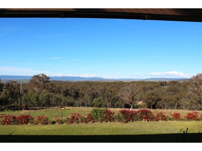 210 James White Drive, Bathurst NSW 2795