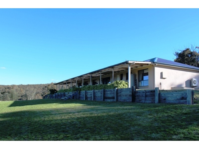 210 James White Drive, Bathurst NSW 2795