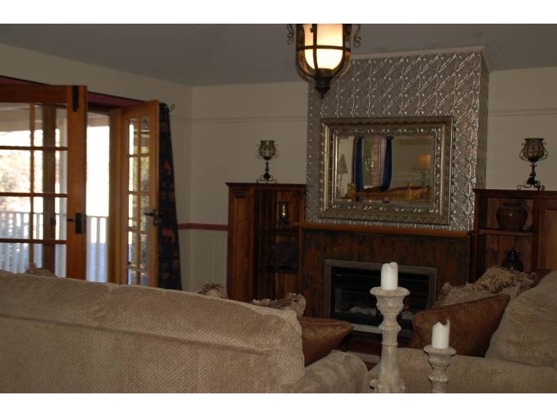 262 Peel Street, Bathurst NSW 2795