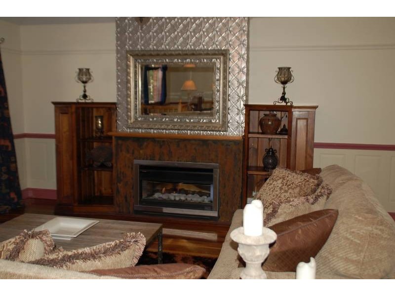 262 Peel Street, Bathurst NSW 2795