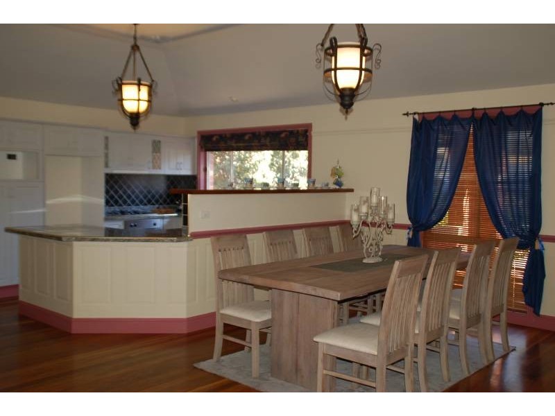 262 Peel Street, Bathurst NSW 2795