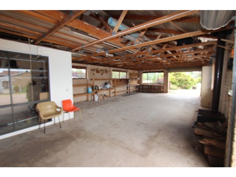 34 Woodside Drive, Mount Rankin NSW 2795