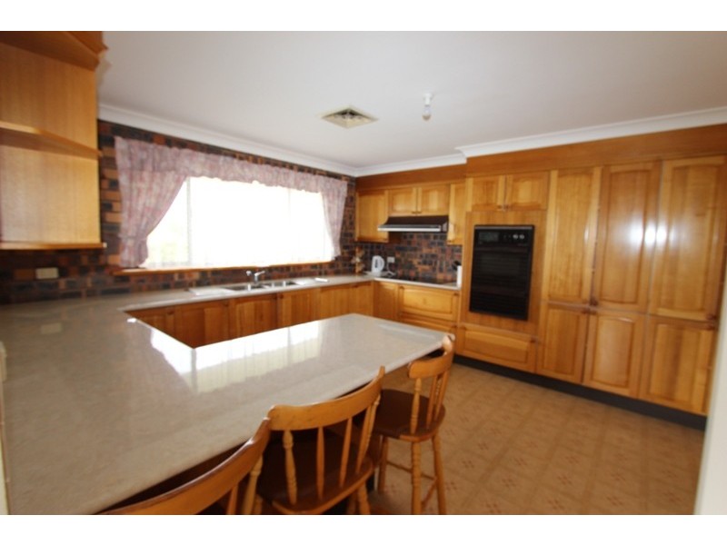 34 Woodside Drive, Mount Rankin NSW 2795