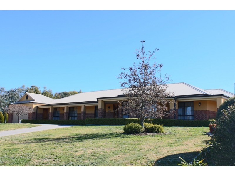 4a Delaware Crescent, Robin Hill NSW 2795