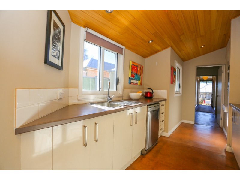 324 Howick Street, Bathurst NSW 2795