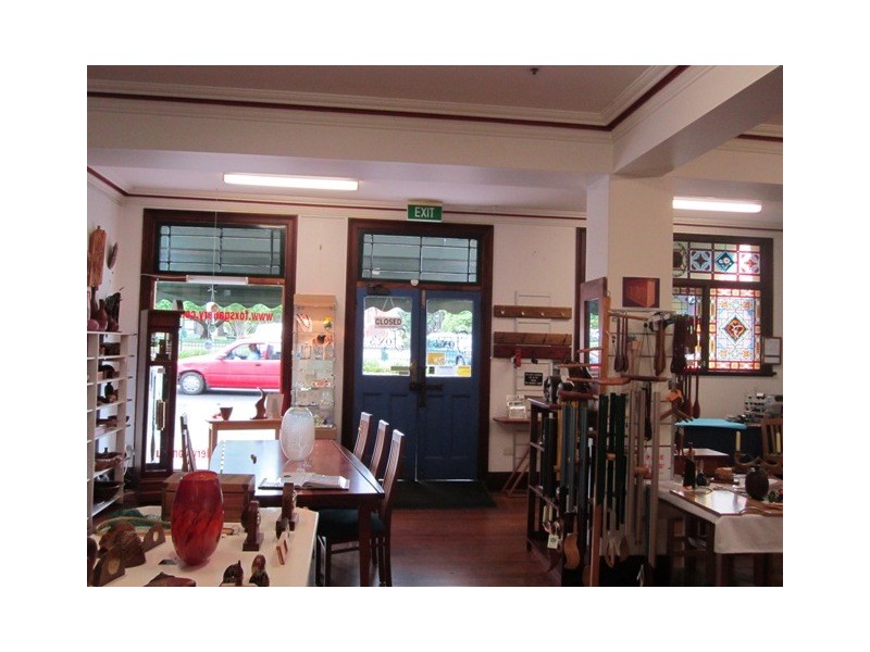 2/108 William, Bathurst NSW 2795