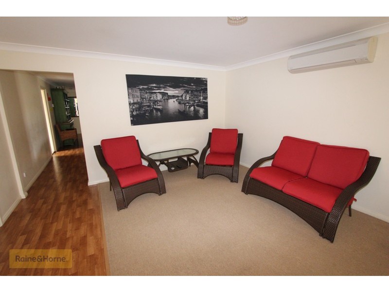 16 Jarrah Court, Kelso NSW 2795