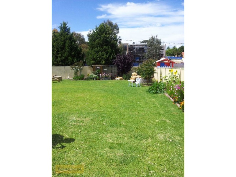 16 Jarrah Court, Kelso NSW 2795