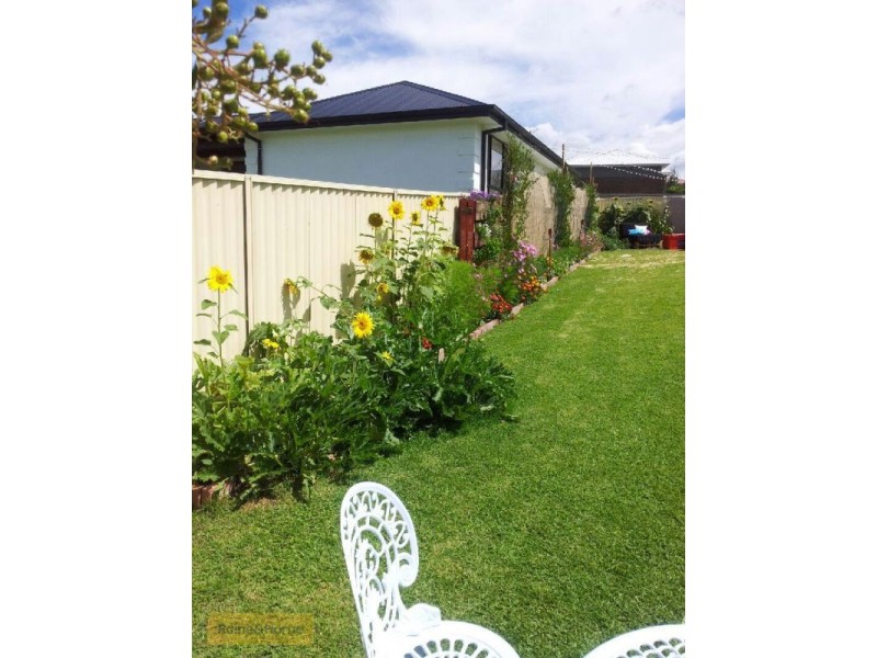 16 Jarrah Court, Kelso NSW 2795