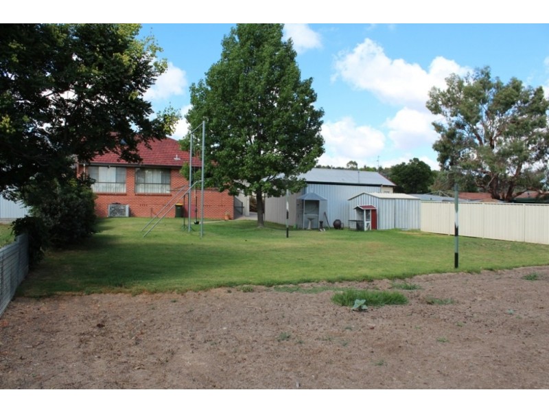 349 Durham Street, Bathurst NSW 2795