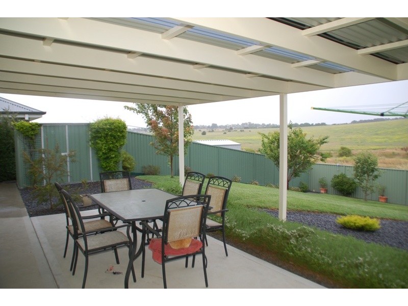 46 Emerald Drive, Bathurst NSW 2795