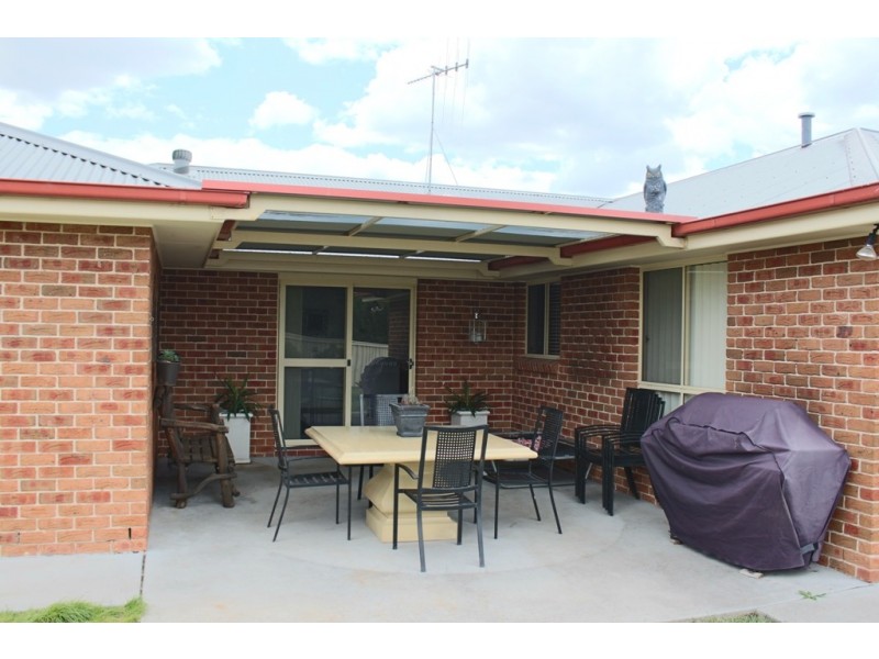 28 O’Reilly Place, Bathurst NSW 2795