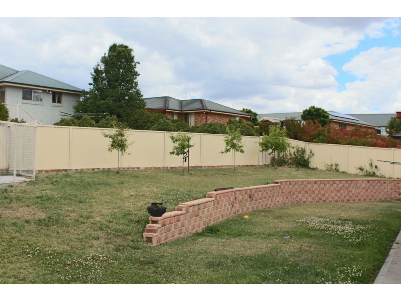 28 O’Reilly Place, Bathurst NSW 2795
