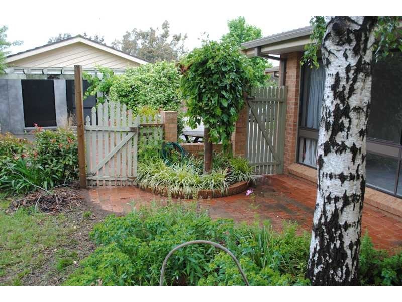 11 Napier Street, Bathurst NSW 2795