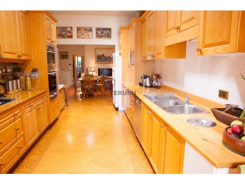 383 Russell Street, Bathurst NSW 2795