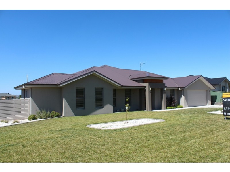 65 Darwin Drive, Bathurst NSW 2795