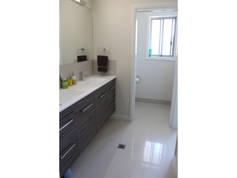 65 Darwin Drive, Bathurst NSW 2795