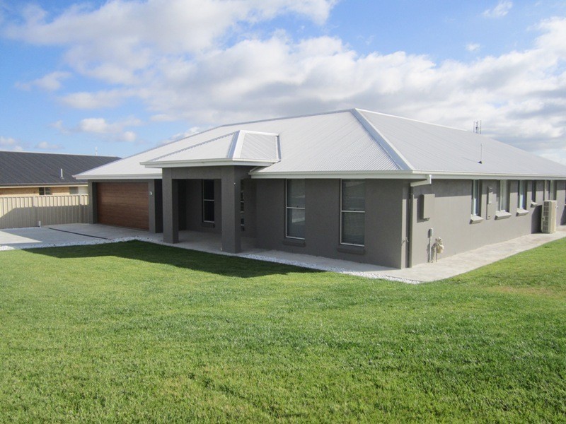97 Evernden Road, Bathurst NSW 2795