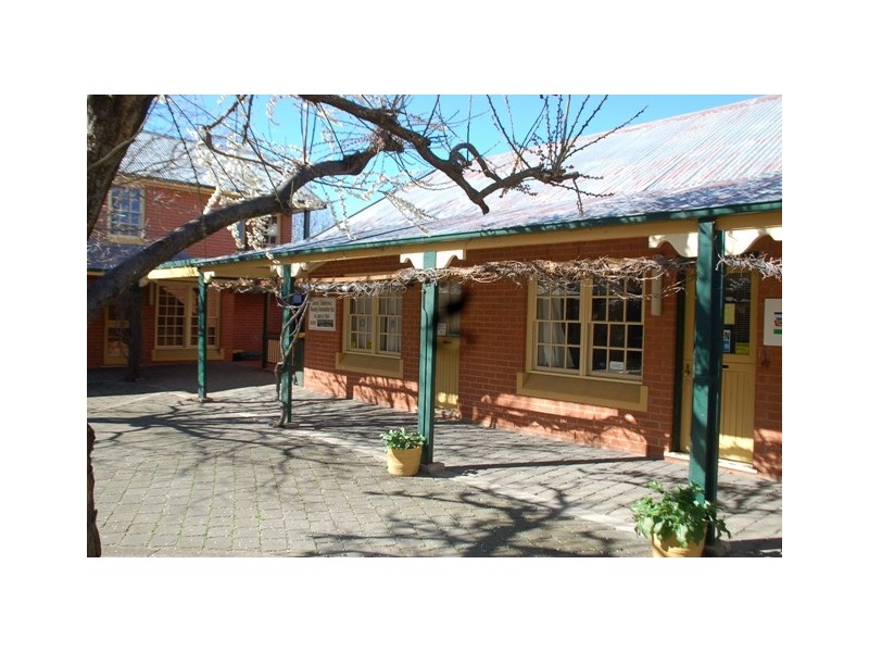 8/142 William, Bathurst NSW 2795