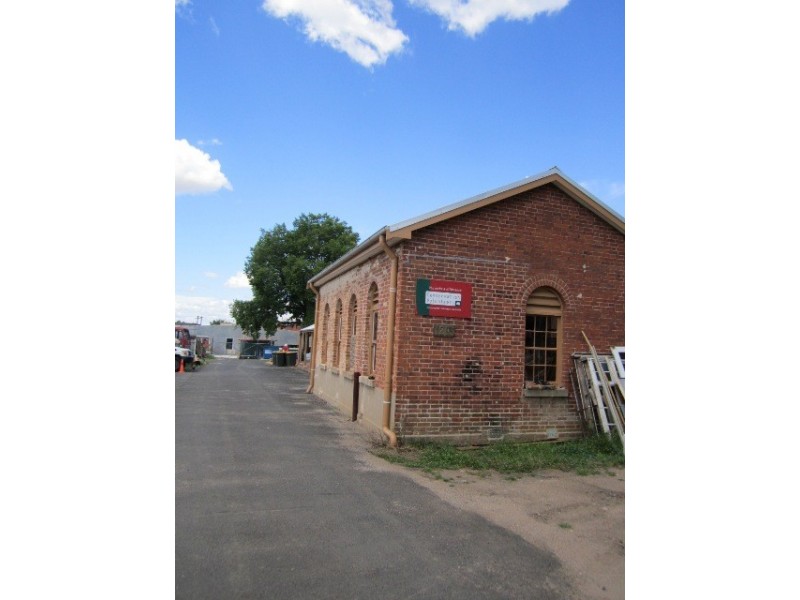 121b Keppel Street, Bathurst NSW 2795