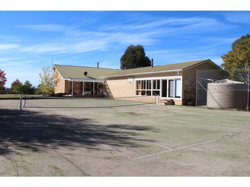 19 Lagoon Street, Perthville NSW 2795
