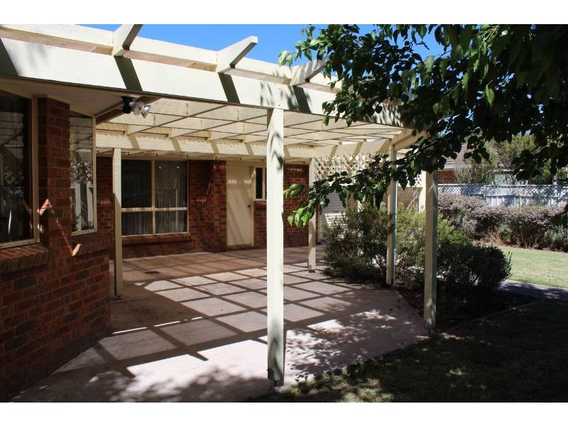49 Abercrombie Drive, Bathurst NSW 2795