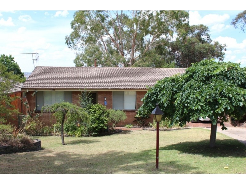27 White Street, Bathurst NSW 2795
