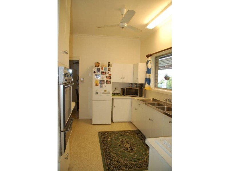 27 White Street, Bathurst NSW 2795