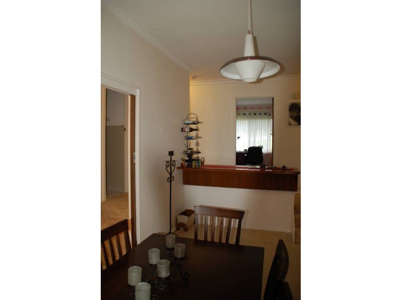 27 White Street, Bathurst NSW 2795