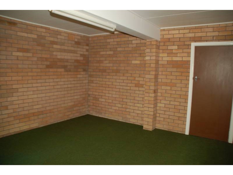 27 White Street, Bathurst NSW 2795