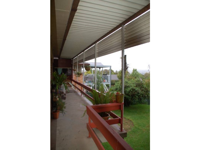 27 White Street, Bathurst NSW 2795