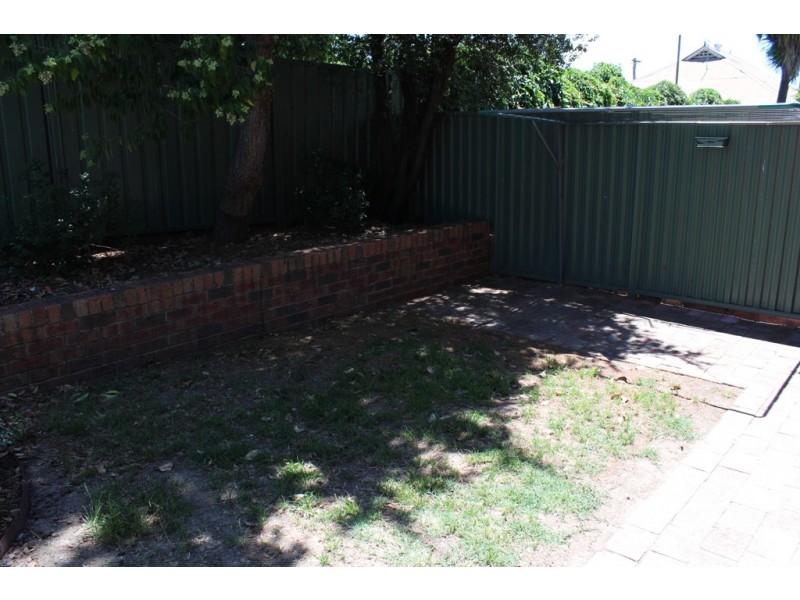 6/196 Keppel Street, Bathurst NSW 2795