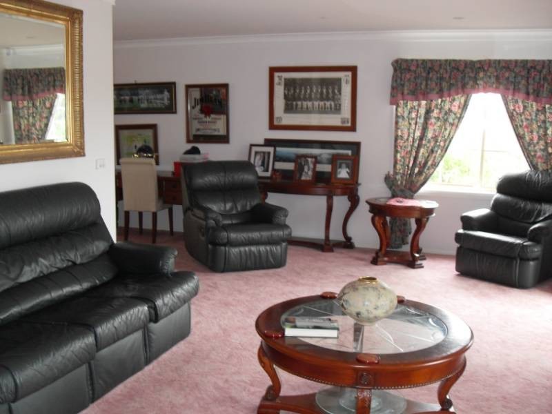 7 Cousins Place, Bathurst NSW 2795