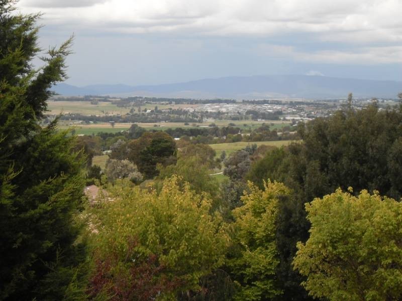 7 Cousins Place, Bathurst NSW 2795
