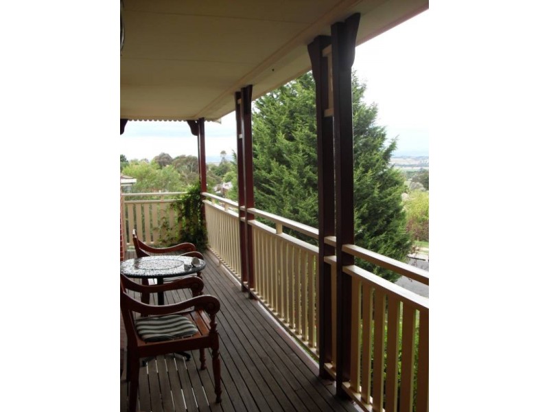 7 Cousins Place, Bathurst NSW 2795